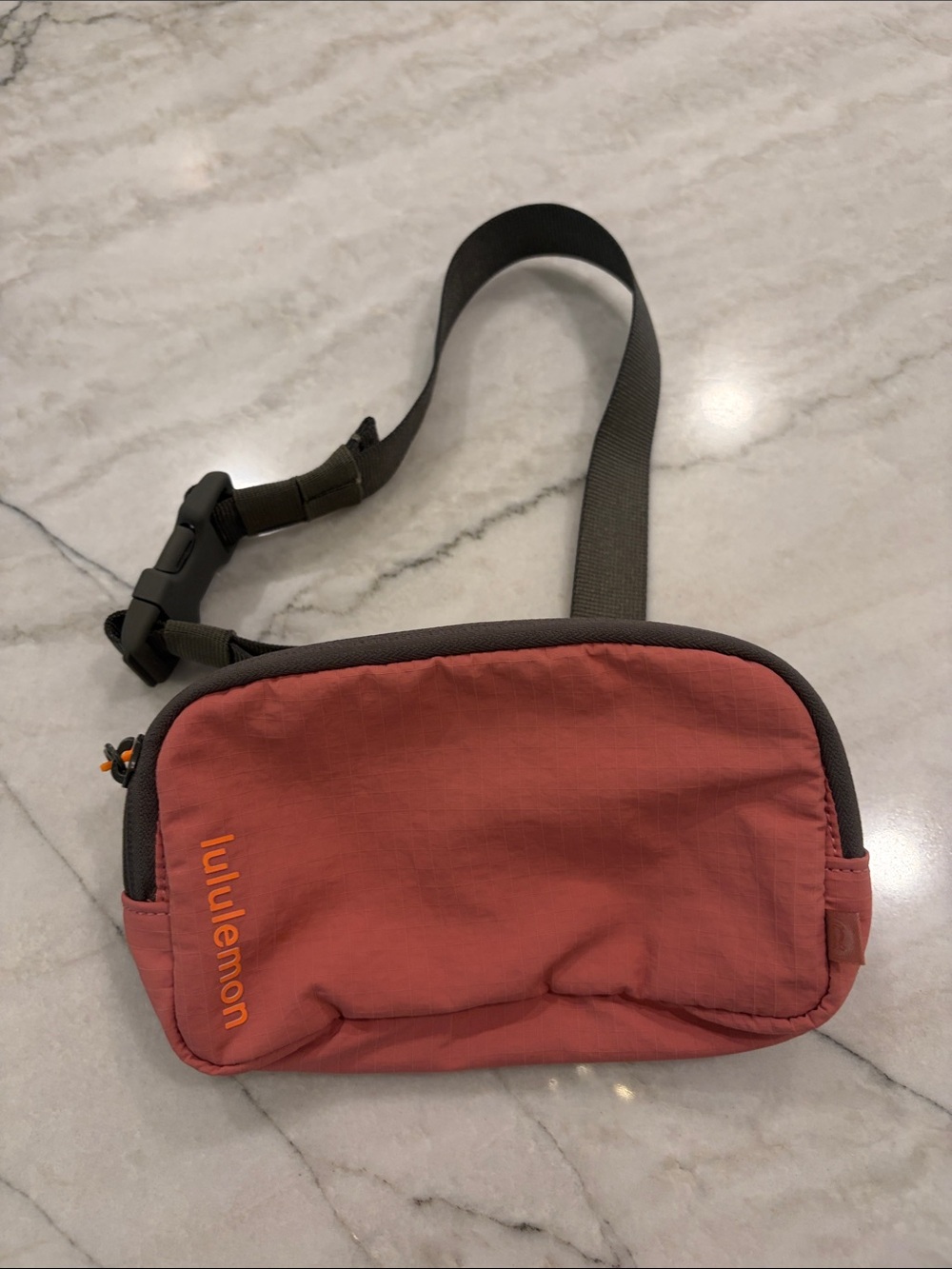 lululemon athletica Unisex Belt Bag - Rust smaller version